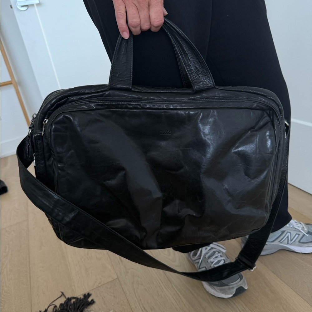 Sleek Black 100% leather Briefcase with Glossy Finish